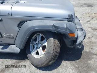 2020 Jeep Wrangler Unlimited Sport S с VIN 1C4HJXDN3LW268895, выставлен на аукционе IAAI как лот 42555660 с пробегом 60 962 миль миль и . История ставок и продаж доступна на DreamBid. Изображение 19.