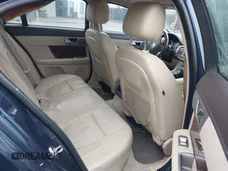 2009 Jaguar XF Luxury with VIN SAJWA05B99HR33753, listed as a IAAI auction lot 41310943 with Not Provided miles and . Bid and sale history available at DreamBid. Image 8.
