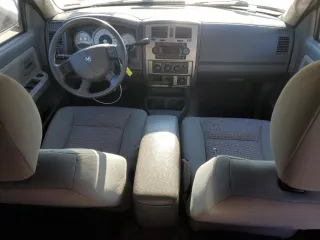 2007 Dodge Dakota SLT with VIN 1D7HW48K17S256649, listed as a Copart auction lot 45737475 with 138,835 mi miles and Salvage Title. Bid and sale history available at carsss.com. Image 8.