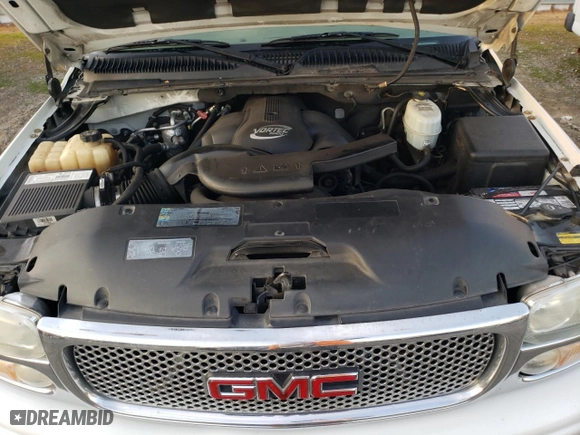 2003 GMC Yukon Denali with VIN 1GKEK63U23J340495, listed as a Copart auction lot 46332495 with 217,873 mi miles and Salvage Title. Bid and sale history available at carsss.com. Image 13.