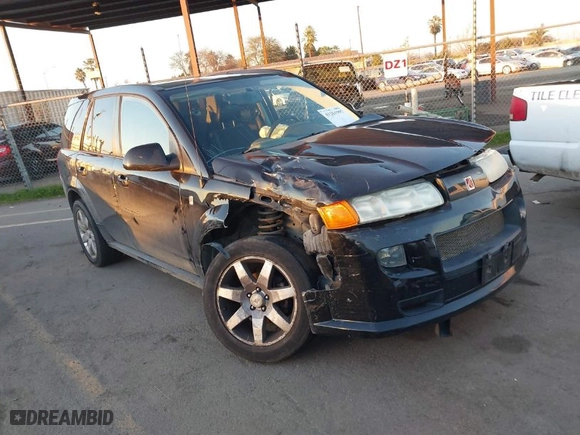 2005 Saturn VUE with VIN 5GZCZ53495S859628, listed as a IAAI auction lot 41261997 with 124,561 mi miles. Bid and sale history available at carsss.com. Image 1.