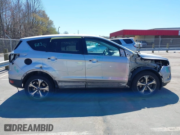 2017 Ford Escape SE with VIN 1FMCU0GD0HUB51205, listed as a IAAI auction lot 41852546 with 114,159 mi miles. Bid and sale history available at carsss.com. Image 14.