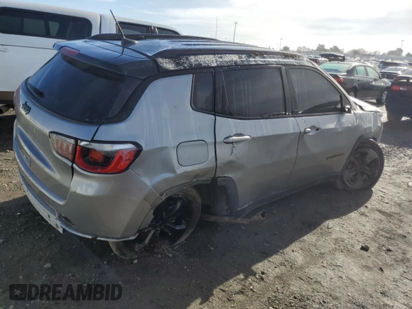 2020 Jeep Compass Latitude with VIN 3C4NJCBB7LT147555, listed as a Copart auction lot 87333844 with Not Provided miles and Salvage Title. Bid and sale history available at carsss.com. Image 3.