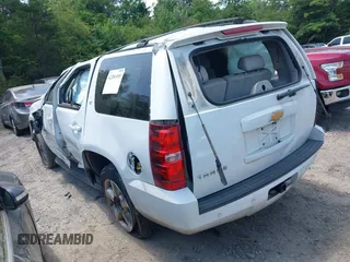 2013 Chevrolet Tahoe LT with VIN 1GNSCBE07DR372979, listed as a IAAI auction lot 42281955 with 214,737 mi miles and . Bid and sale history available at DreamBid. Image 3.