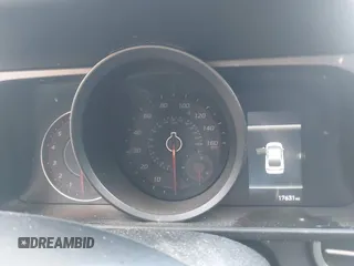 2023 Hyundai Elantra SEL z VIN KMHLM4AG3PU593422, wystawiony jako IAAI lot #41742184 z przebiegiem 17 631 mil mil oraz . Historia ofert i sprzedaży dostępna na DreamBid. Obrazek 7.