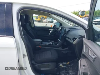 2021 Ford Edge SE with VIN 2FMPK4G98MBA59768, listed as a IAAI auction lot 42166156 with 72,097 mi miles and . Bid and sale history available at DreamBid. Image 5.