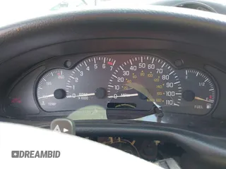 2001 Pontiac Sunfire SE z VIN 1G2JB124017254356, wystawiony jako IAAI lot #42070007 z przebiegiem Nie podano mil oraz . Historia ofert i sprzedaży dostępna na DreamBid. Obrazek 7.