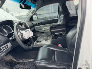 2013 Toyota Tacoma with VIN 5TFMU4FN5DX017891, listed as a Copart auction lot 78961134 with 136,651 mi miles and Salvage Title. Bid and sale history available at carsss.com. Image 5.