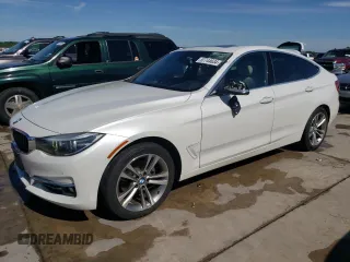 2018 BMW 3 Series 330i xDrive with VIN WBA8Z9C53JB219879, listed as a Copart auction lot 57744634 with 139,986 mi miles and Salvage Title. Bid and sale history available at carsss.com. Image 1.