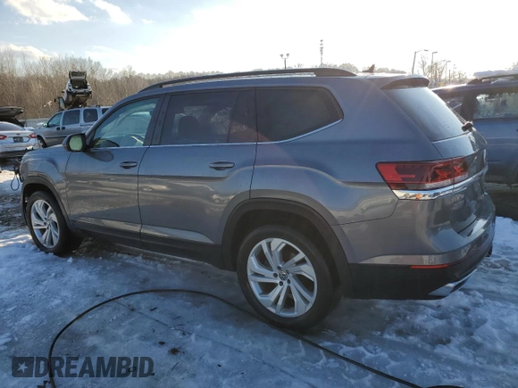 2022 Volkswagen Atlas SE with VIN 1V2WR2CA8NC543441, listed as a Copart auction lot 87537335 with 64,933 mi miles and Non repairable. Bid and sale history available at DreamBid. Image 2.