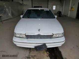 1994 Chevrolet Caprice Classic with VIN 1G1BL52W9RR144727, listed as a Copart auction lot 49951855 with 0 mi miles and Clean Title. Bid and sale history available at carsss.com. Image 5.