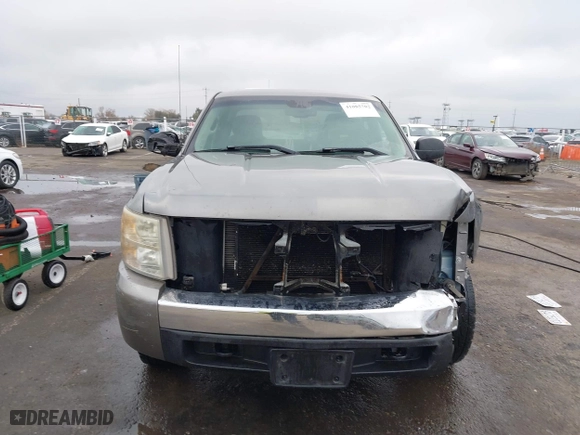2007 Chevrolet Silverado 1500 LTZ with VIN 2GCEK13M571637081, listed as a IAAI auction lot 41085702 with 202,998 mi miles. Bid and sale history available at carsss.com. Image 13.