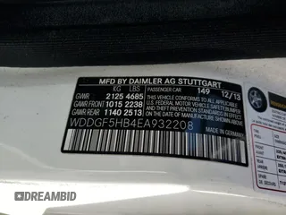 2014 Mercedes-Benz C 350 Sport with VIN WDDGF5HB4EA932208, listed as a Copart auction lot 41542445 with 243,780 mi miles and Clean Title. Bid and sale history available at DreamBid. Image 12.