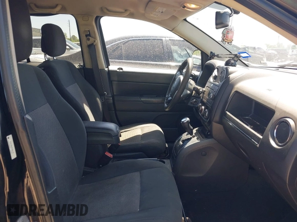 2012 Jeep Compass Sport with VIN 1C4NJCBA9CD684182, listed as a IAAI auction lot 41973857 with 216,722 mi miles. Bid and sale history available at carsss.com. Image 5.