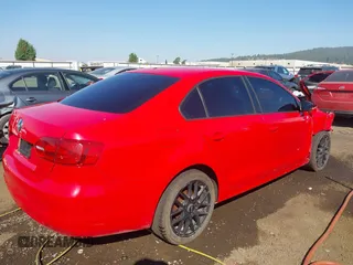 2012 Volkswagen Jetta S with VIN 3VW2K7AJ8CM347979, listed as a IAAI auction lot 40246719 with 207,593 mi miles and . Bid and sale history available at DreamBid. Image 4.