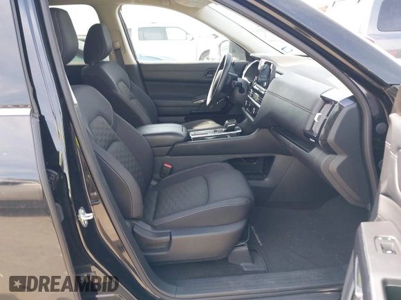 2024 Nissan Pathfinder SV with VIN 5N1DR3BA1RC257707, listed as a IAAI auction lot 42245737 with 24,546 mi miles and . Bid and sale history available at DreamBid. Image 5.