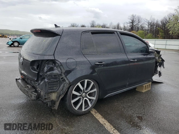 2013 Volkswagen GTI с VIN WVWGD7AJ0DW088733, выставлен на аукционе Copart как лот 55936775 с пробегом Не указан миль и Чистый • Clean title. История ставок и продаж доступна на DreamBid. Изображение 3.