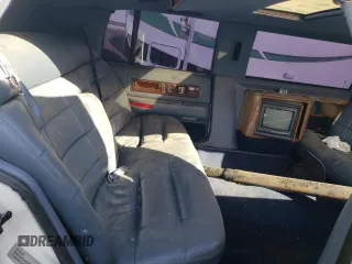 1995 Cadillac Fleetwood z VIN 1G6DW52P2SR700272, wystawiony jako Copart lot #77906824 z przebiegiem Nie podano mil oraz Szkody całkowita. Historia ofert i sprzedaży dostępna na DreamBid. Obrazek 10.
