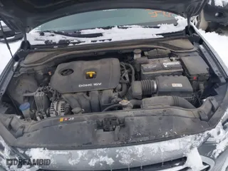 2018 Hyundai Elantra GL with VIN KMHD84LF7JU606130, listed as a IAAI auction lot 41256792 with 105,644 mi miles. Bid and sale history available at carsss.com. Image 10.