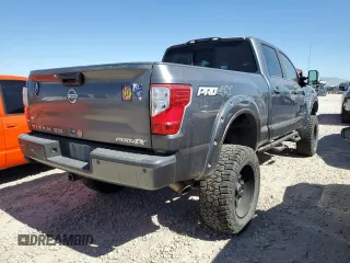 2019 Nissan Titan XD SV with VIN 1N6BA1F43KN528737, listed as a Copart auction lot 71558904 with 72,343 mi miles and Salvage Title. Bid and sale history available at carsss.com. Image 3.