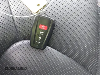 2021 Toyota Avalon Hybrid XSE z VIN 4T1EA1AB2MU002741, wystawiony jako IAAI lot #41865444 z przebiegiem 141 196 mil mil oraz . Historia ofert i sprzedaży dostępna na DreamBid. Obrazek 11.