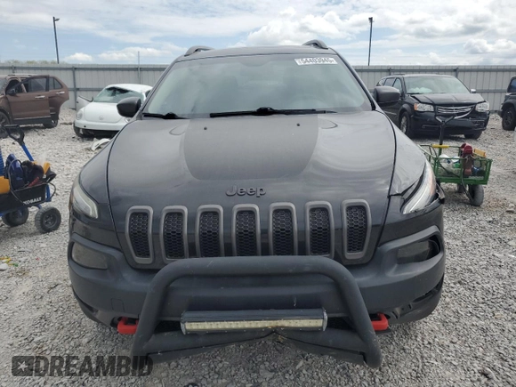 2016 Jeep Cherokee Trailhawk z VIN 1C4PJMBB8GW203534, wystawiony jako Copart lot #54403945 z przebiegiem 168 080 mil mil oraz Szkoda całkowita • Salvage title. Historia ofert i sprzedaży dostępna na DreamBid. Obrazek 5.