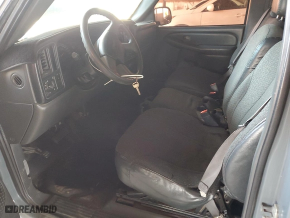 2004 Chevrolet Silverado 1500 LS with VIN 1GCEC14T94E230930, listed as a Copart auction lot 52877205 with 0 mi miles and Clean Title. Bid and sale history available at carsss.com. Image 7.