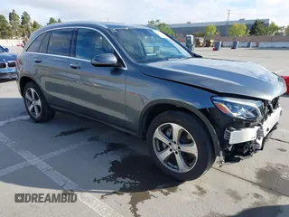 2017 Mercedes-Benz GLC with VIN WDC0G4JB0HF143195, listed as a IAAI auction lot 42004430 with 18,560 mi miles. Bid and sale history available at carsss.com. Image 1.