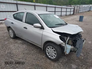 2017 Nissan Versa SV z VIN 3N1CN7AP3HL846756, wystawiony jako IAAI lot #41930809 z przebiegiem 238 156 mil mil oraz . Historia ofert i sprzedaży dostępna na DreamBid. Obrazek 1.