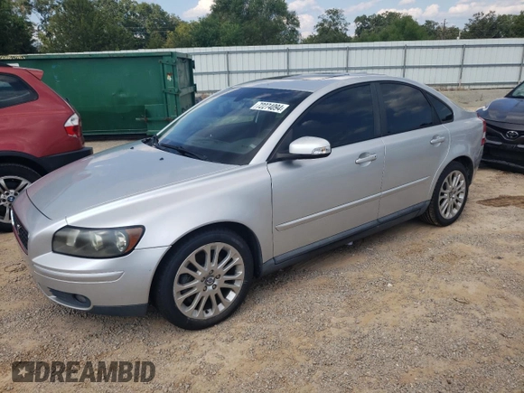 2007 Volvo S40 2.4L with VIN YV1MS382972251594, listed as a Copart auction lot 72274094 with 121,082 mi miles and Salvage Title. Bid and sale history available at carsss.com. Image 1.