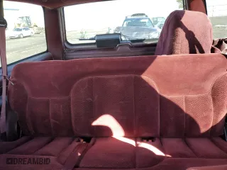 1996 Chevrolet Tahoe with VIN 3GNEK18RXTG149158, listed as a Copart auction lot 48880075 with 157,839 mi miles and Salvage Title. Bid and sale history available at carsss.com. Image 10.