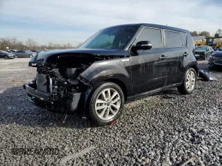 2018 Kia Soul + with VIN KNDJP3A53J7900783, listed as a Copart auction lot 45675485 with 134,708 mi miles and Salvage Title. Bid and sale history available at carsss.com. Image 1.