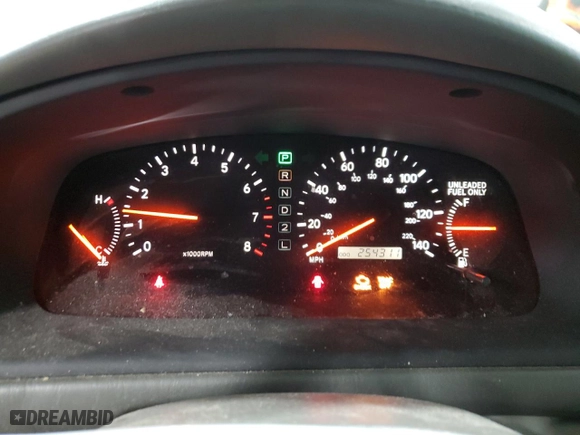 1998 Lexus ES 300 Luxury Sport Sdn with VIN JT8BF28G9W0105650, listed as a Copart auction lot 47545945 with 254,311 mi miles and Salvage Title. Bid and sale history available at carsss.com. Image 9.
