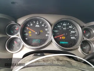 2008 Chevrolet Silverado 1500 1LT with VIN 2GCEC130081124610, listed as a Copart auction lot 45158565 with 327,843 mi miles and Salvage Title. Bid and sale history available at DreamBid. Image 9.