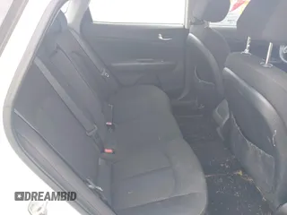 2017 Kia Optima LX z VIN 5XXGT4L32HG161091, wystawiony jako IAAI lot #42266149 z przebiegiem 166 254 mil mil oraz . Historia ofert i sprzedaży dostępna na DreamBid. Obrazek 8.