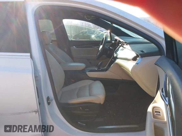 2017 Cadillac XT5 FWD с VIN 1GYKNARSXHZ209865, выставлен на аукционе IAAI как лот 41670012 с пробегом 105 567 миль миль и . История ставок и продаж доступна на DreamBid. Изображение 5.