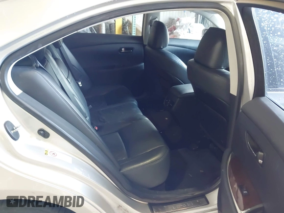 2011 Lexus ES 330 with VIN JTHBK1EG3B2433008, listed as a IAAI auction lot 42536589 with 126,518 mi miles and . Bid and sale history available at DreamBid. Image 8.