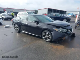 2016 Nissan Maxima 3.5 SV with VIN 1N4AA6AP5GC905266, listed as a IAAI auction lot 40939052 with NaN miles. Bid and sale history available at carsss.com. Image 1.