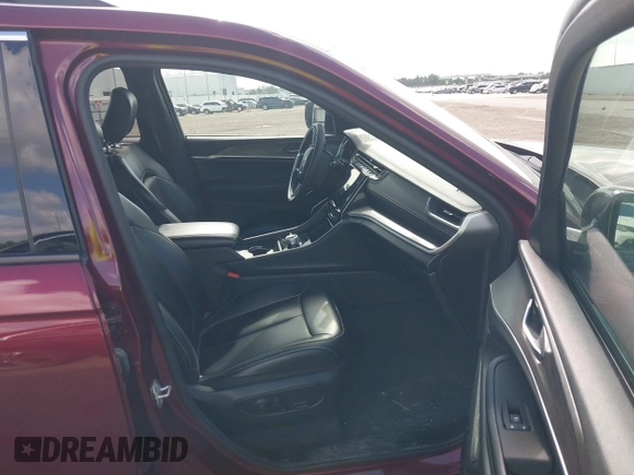 2024 Jeep Grand Cherokee с VIN 1C4RJYB67RC117428, выставлен на аукционе IAAI как лот 42571725 с пробегом 46 736 миль миль и . История ставок и продаж доступна на DreamBid. Изображение 5.