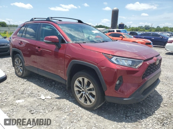 2021 Toyota RAV4 XLE Premium z VIN 2T3C1RFV3MW155693, wystawiony jako Copart lot #61505845 z przebiegiem 22 420 mil mil oraz Szkoda całkowita • Salvage title. Historia ofert i sprzedaży dostępna na DreamBid. Obrazek 4.