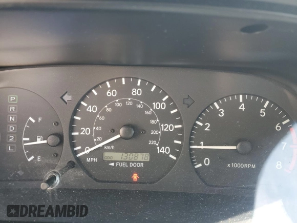 2000 Toyota Camry CE with VIN JT2BG22K9Y0520572, listed as a Copart auction lot 51062815 with 130,878 mi miles and Salvage Title. Bid and sale history available at DreamBid. Image 9.