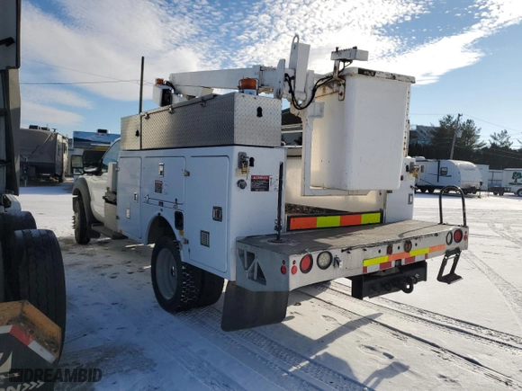 2012 Ford Super Duty F-450 DRW XL with VIN 1FDUF4GY1CED10650, listed as a Copart auction lot 89395055 with 69,087 mi miles and Clean Title. Bid and sale history available at carsss.com. Image 2.