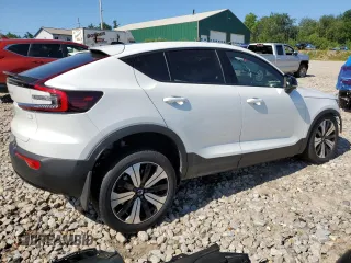 2023 Volvo C40 Recharge Pure Electric Plus with VIN YV4ED3GL9P2050323, listed as a Copart auction lot 62594344 with 0 mi miles and Salvage Title. Bid and sale history available at carsss.com. Image 3.