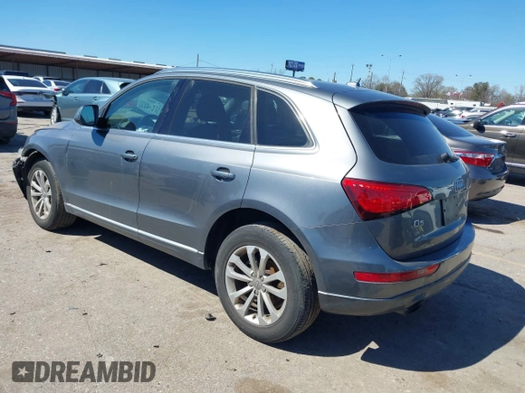2013 Audi Q5 Premium with VIN WA1CFAFP7DA009262, listed as a IAAI auction lot 41730275 with 136,831 mi miles. Bid and sale history available at carsss.com. Image 3.
