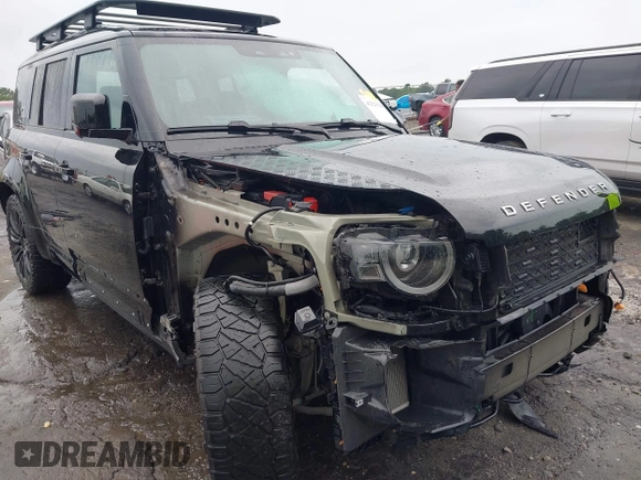 2020 Land Rover Defender X with VIN SALEXEEU9L2030559, listed as a IAAI auction lot 42323334 with 41,325 mi miles and . Bid and sale history available at DreamBid. Image 6.