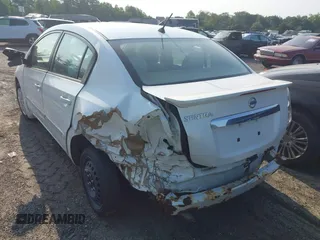 2011 Nissan Sentra 2.0 z VIN 3N1AB6AP0BL678737, wystawiony jako IAAI lot #41773731 z przebiegiem 163 316 mil mil oraz . Historia ofert i sprzedaży dostępna na DreamBid. Obrazek 3.