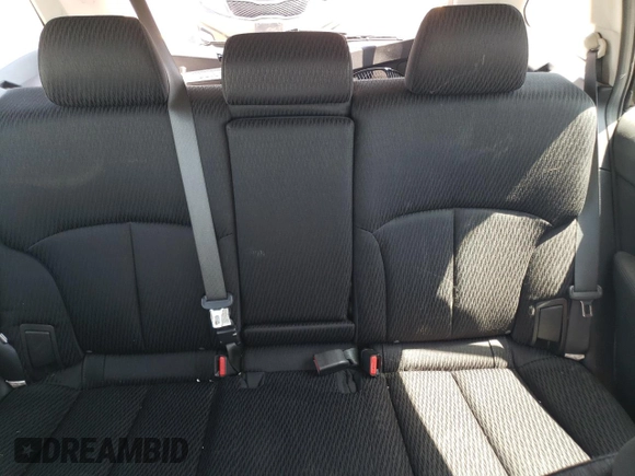 2011 Subaru Outback 2.5i with VIN 4S4BRBAC7B3407748, listed as a Copart auction lot 61662745 with 138,154 mi miles and Salvage title. Bid and sale history available at DreamBid. Image 10.