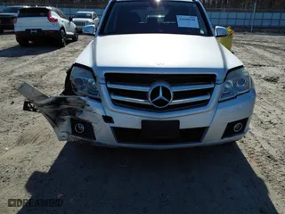 2012 Mercedes-Benz GLK-Class GLK 350 with VIN WDCGG8HB7CF740994, listed as a IAAI auction lot 41640548 with 97,332 mi miles. Bid and sale history available at carsss.com. Image 12.