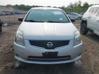 2010 Nissan Sentra S с VIN 3N1AB6AP7AL670293, выставлен на аукционе IAAI как лот 42378660 с пробегом 158 058 миль миль и . История ставок и продаж доступна на DreamBid. Изображение 12.