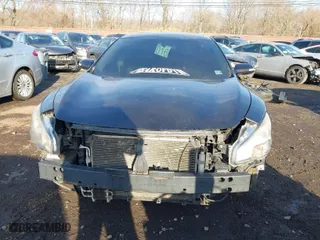 2011 Nissan Maxima 3.5 SV with VIN 1N4AA5AP1BC800498, listed as a IAAI auction lot 41485132 with 190,884 mi miles. Bid and sale history available at carsss.com. Image 6.